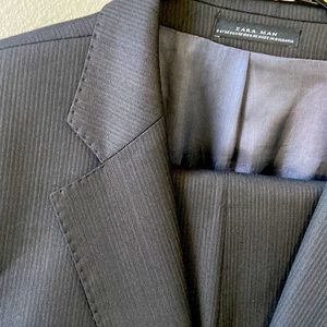 Zara men’s dark gunmetal grey suit